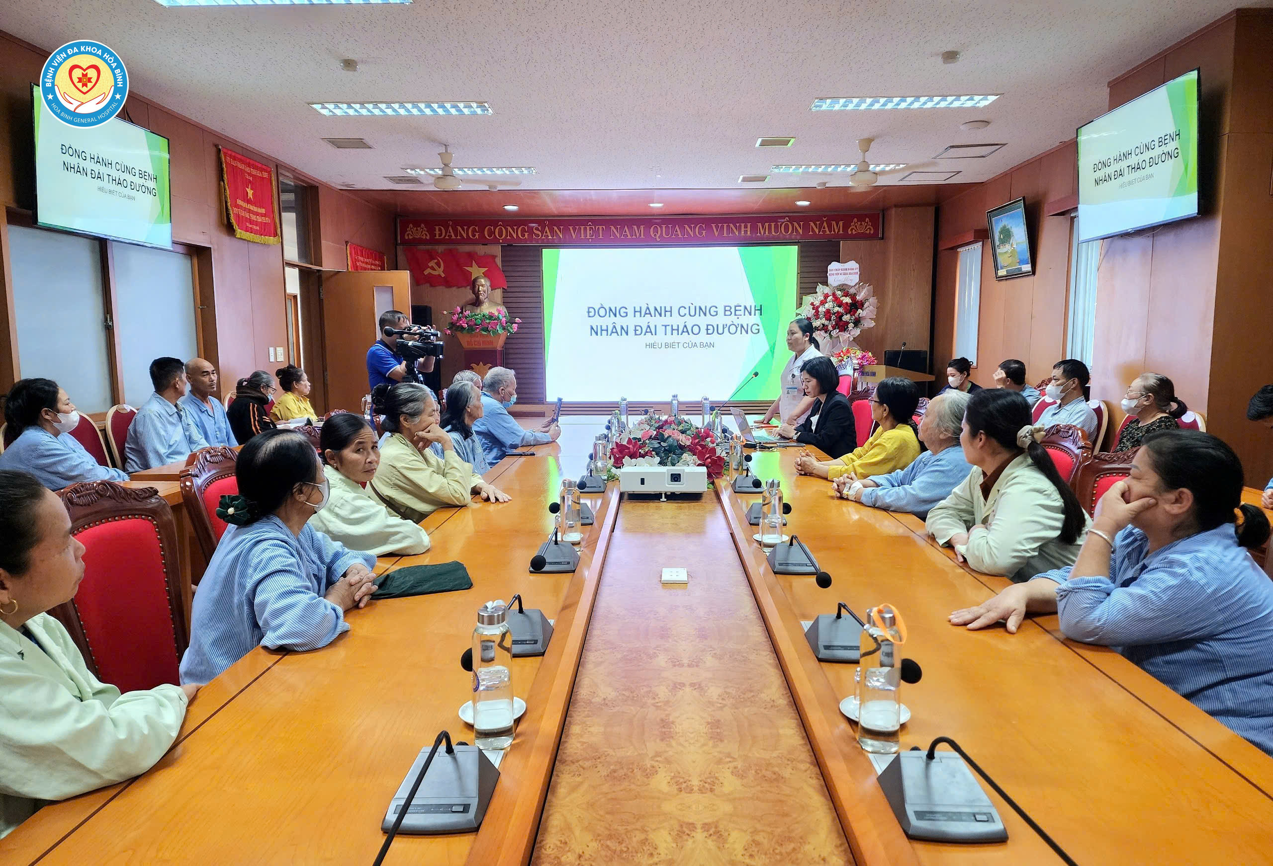  Truyền thông giáo dục sức khoẻ cho người bệnh mắc bệnh lý đái tháo đường điều trị tại Bệnh viện Đa khoa Hoà Bình