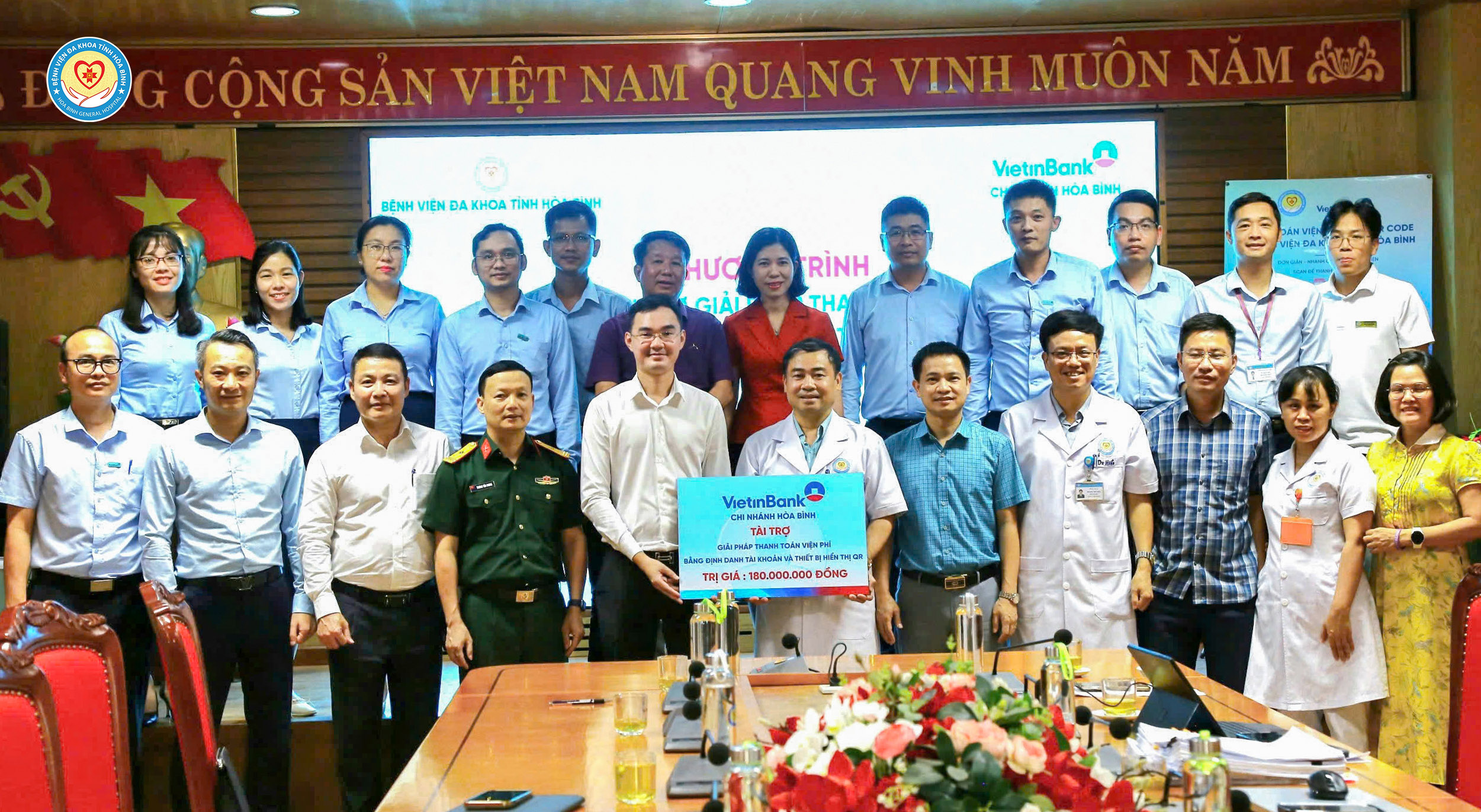  Bệnh viện Đa khoa tỉnh triển khai giải pháp thanh toán viện phí bằng định danh tài khoản và thiết bị hiển thị QR